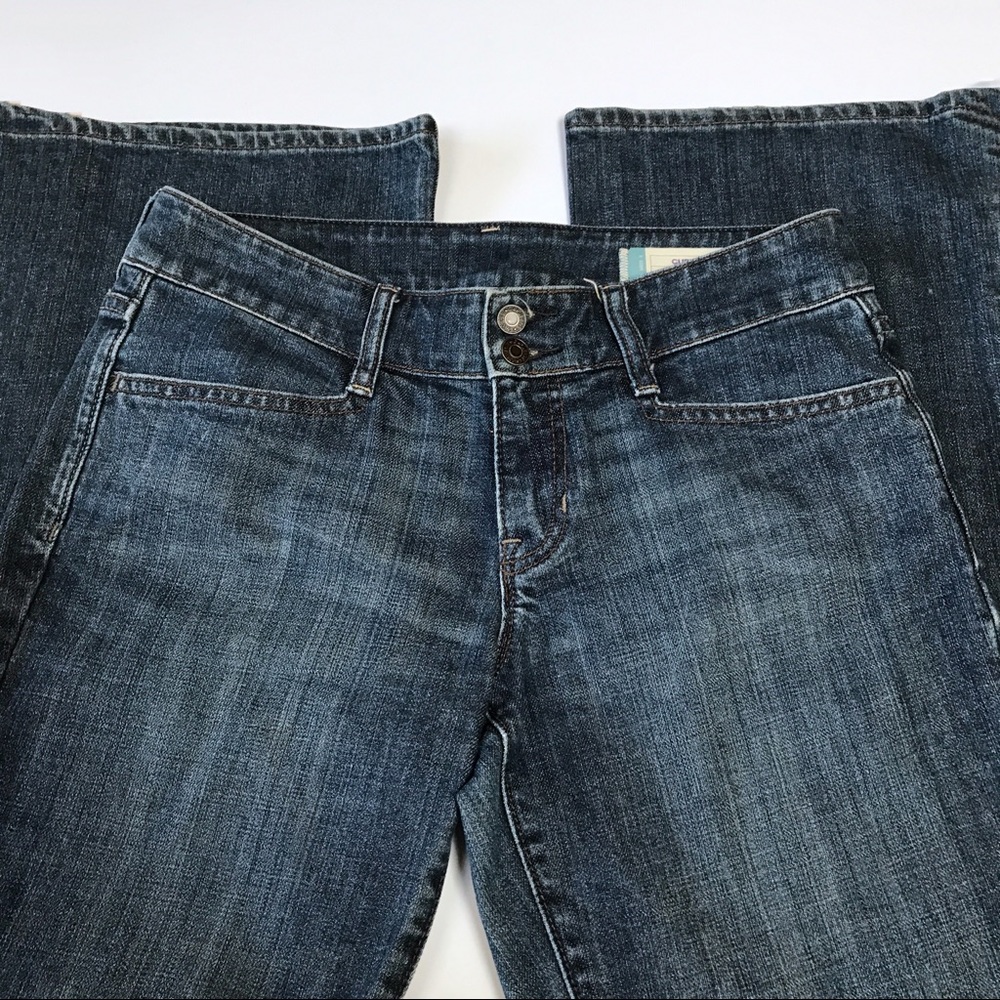 GAP CURVY BOOTCUT STRETCH JEANS